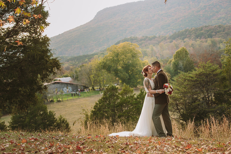 bride and groom, wedding day, barn wedding, 