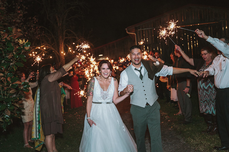 wedding day, bride and groom, exit, sparklers, barn wedding