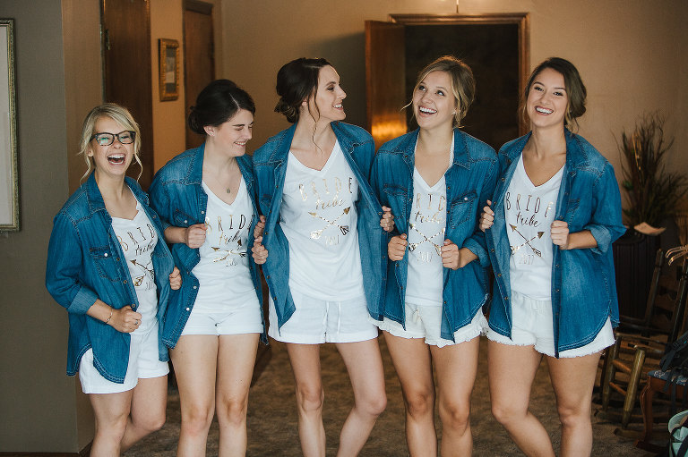 bridesmaids laughing 